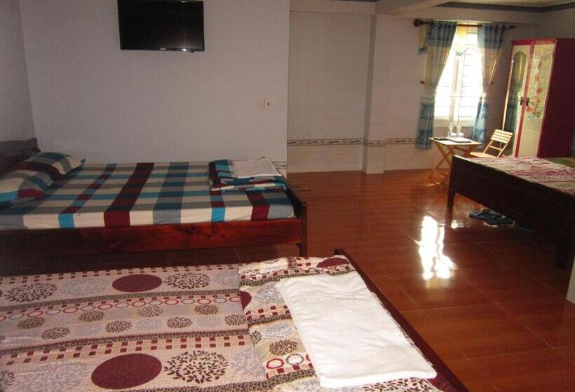 اتاق خانوادگی, Hong Chau Guesthouse