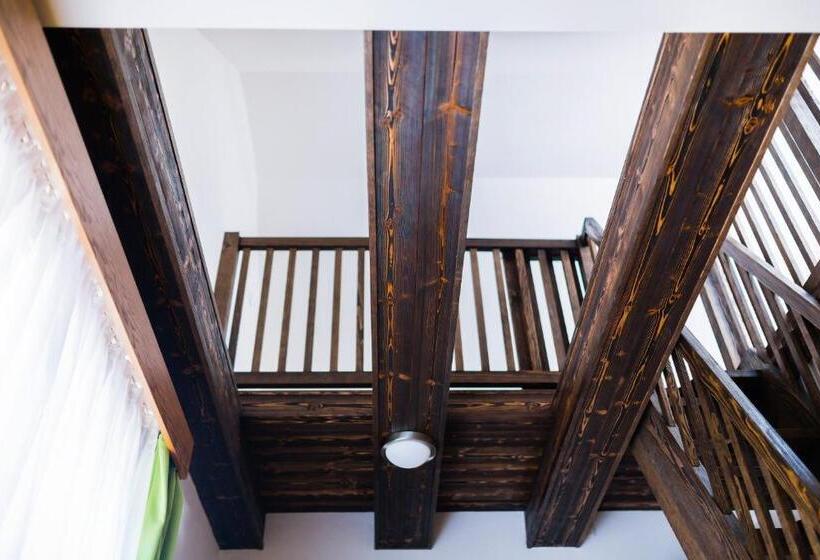 带1个卧室的带阳台的公寓, Penzion U Barana