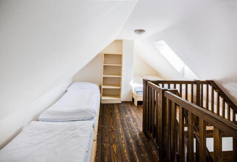 带1个卧室的带阳台的公寓, Penzion U Barana