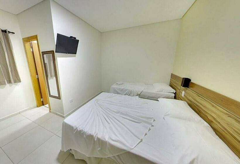 标准三人间, Pousada Canto Da Praça