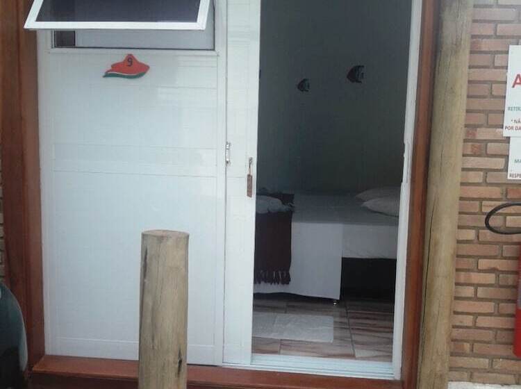 エコノミートリプルルーム, Pousada Estrela Mare