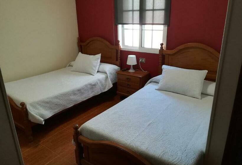 اتاق استاندارد, Pensión Restaurante Casa Camiño Ii