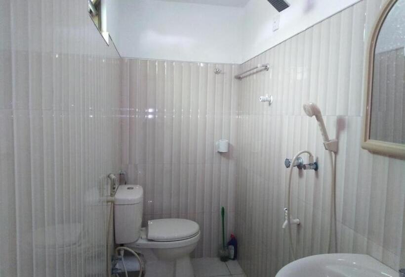 带阳台的豪华间, Samudra Guest House