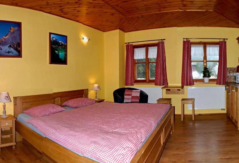 جناح, Pension Cortina
