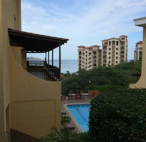 Апартаменты 2 Спальни, Sunset Heights 402