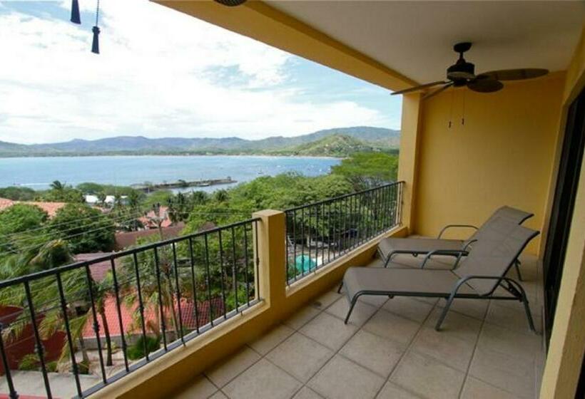 Апартаменты 2 Спальни, Sunset Heights 402