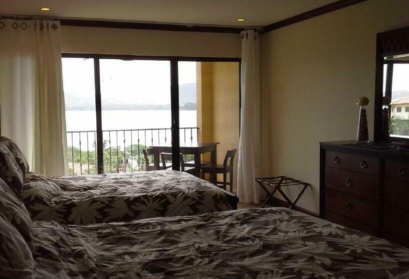 Апартаменты 2 Спальни, Sunset Heights 402