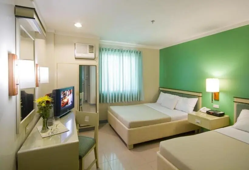 اتاق استاندارد سه نفره, New Dawn Pensionne House