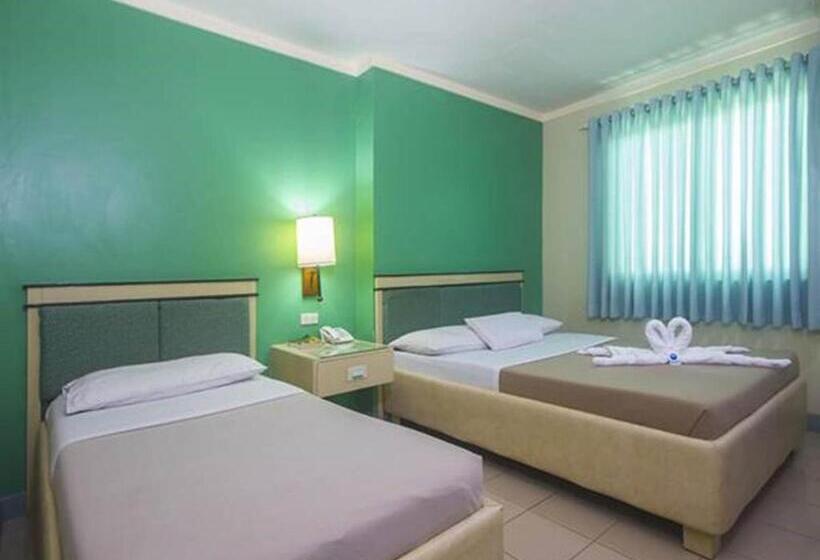 اتاق استاندارد سه نفره, New Dawn Pensionne House