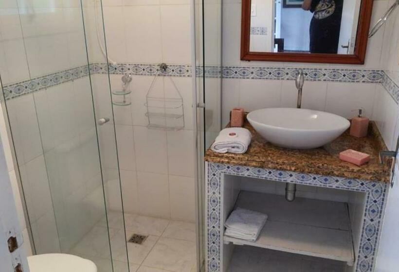 标准间, Pousada Ilha Do Mel Café