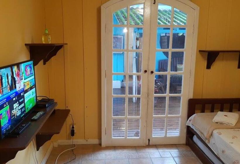 标准间, Pousada Ilha Do Mel Café