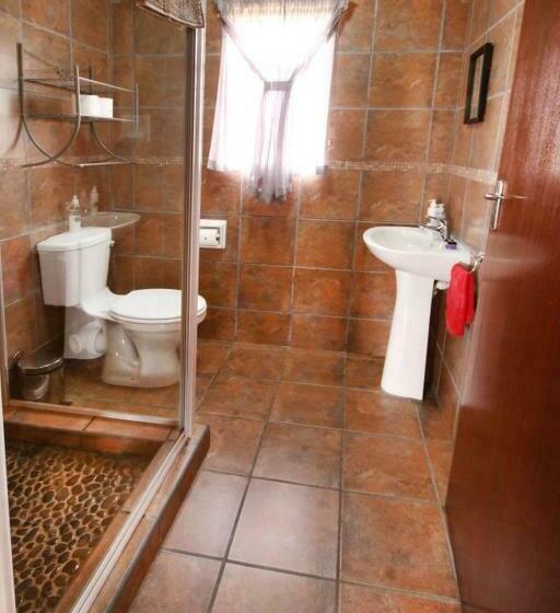 Бунгало Стандарт 2 Спальни, Kweekkraal Guest Farm