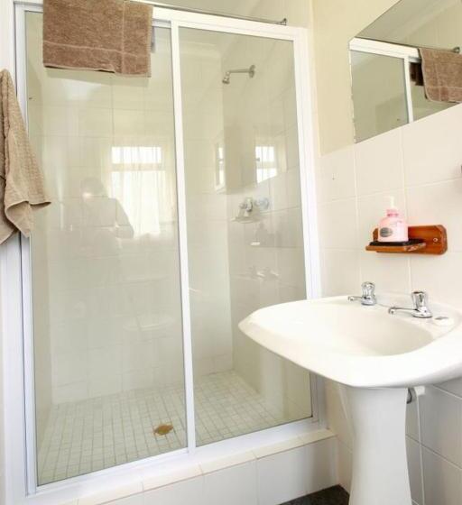 بنجلو قياسى, Kweekkraal Guest Farm