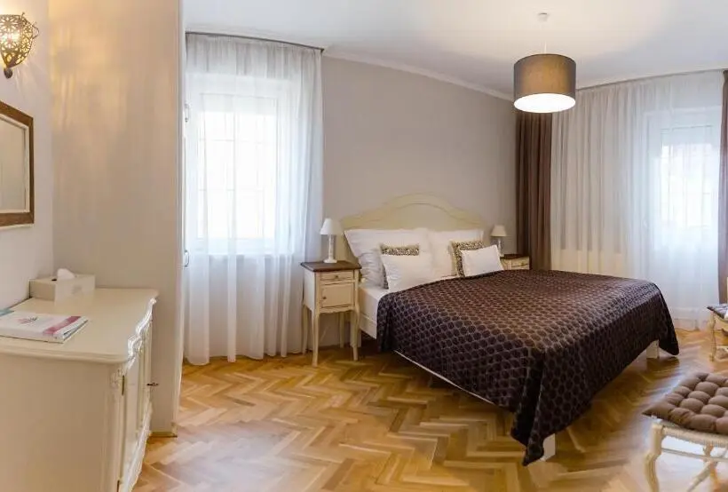 Standard-huone Parveke, Aurora Vendégház