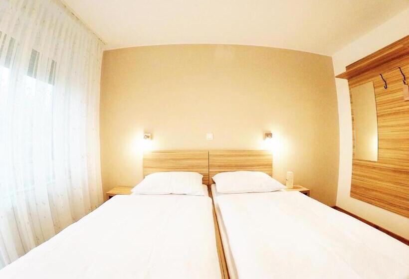 اتاق استاندارد با چشم‌انداز کوهستان, Guest House Stara Lipa Tašner Self Check In Free Kitchen Parking Garage