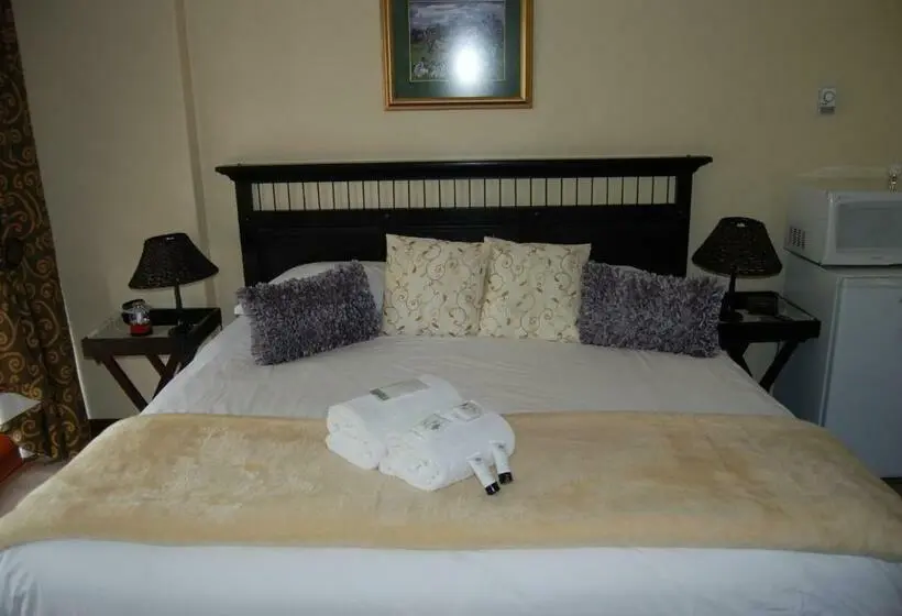 キングサイズベッドのスタンダードルーム, Muckleneuk Guest House