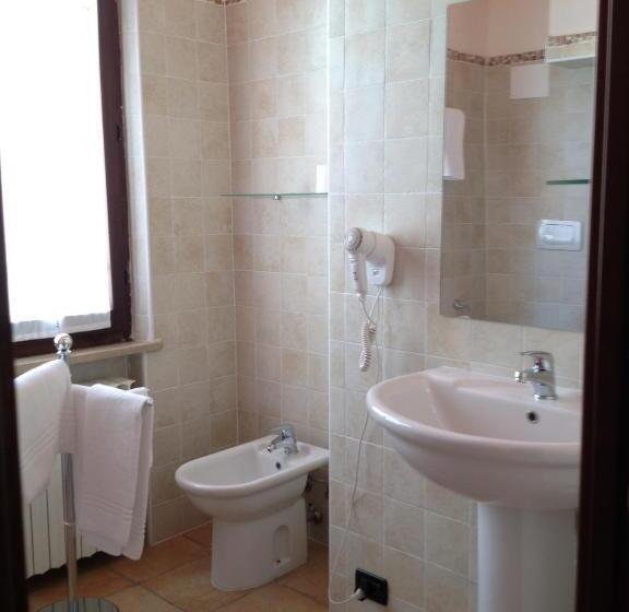 غرفة قياسية ثلاثية, Residenza Bibiena