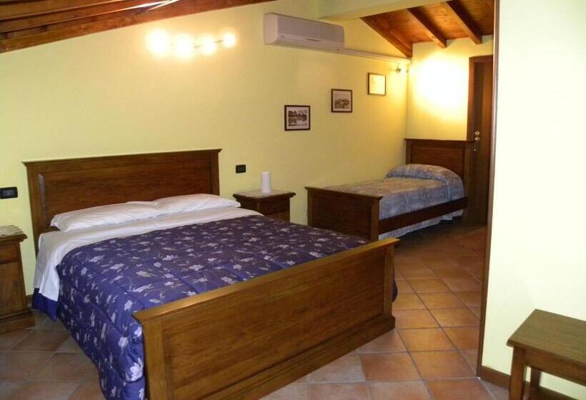 غرفة قياسية ثلاثية, Residenza Bibiena