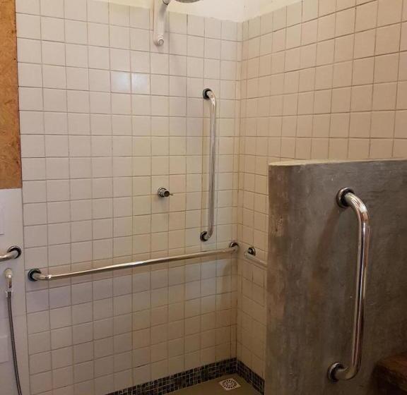 套房, Terra Patris