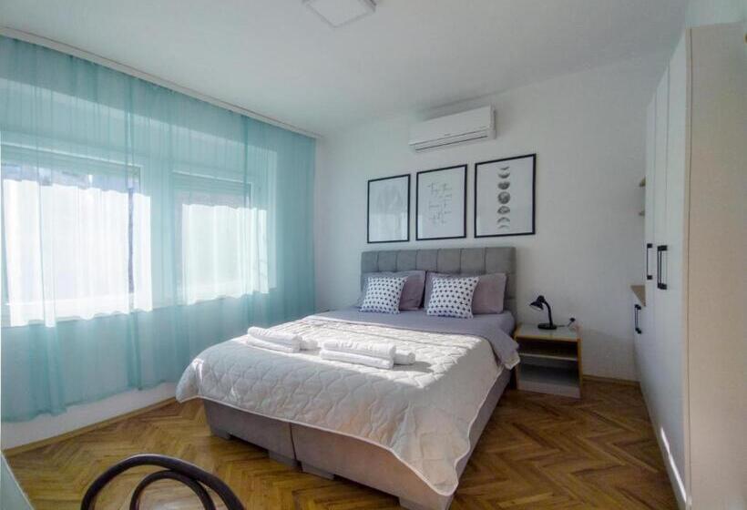 Standard room with outdoor bath, The House Apartments & Guest Rooms