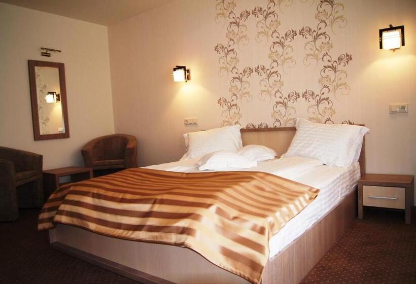 Номер Стандарт, Pensiunea Jojo