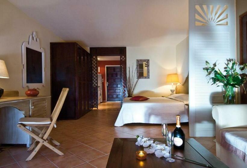 استودیو استاندارد با تخت کینگ, Studio Orient Bay