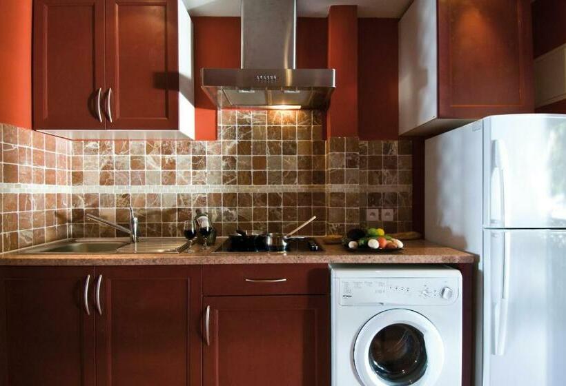 استودیو استاندارد با تخت کینگ, Studio Orient Bay