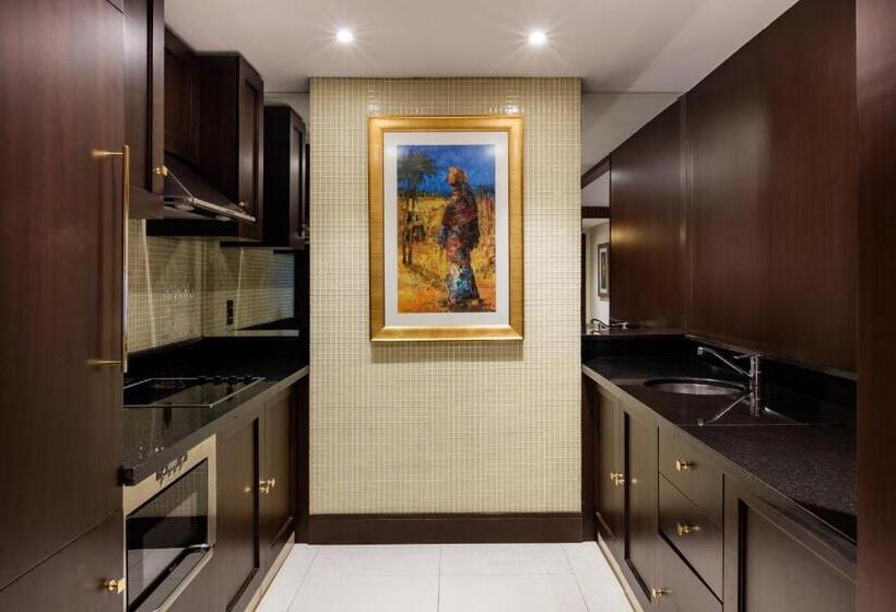 آپارتمان 2 خوابه, The Diplomat Radisson Blu Residence