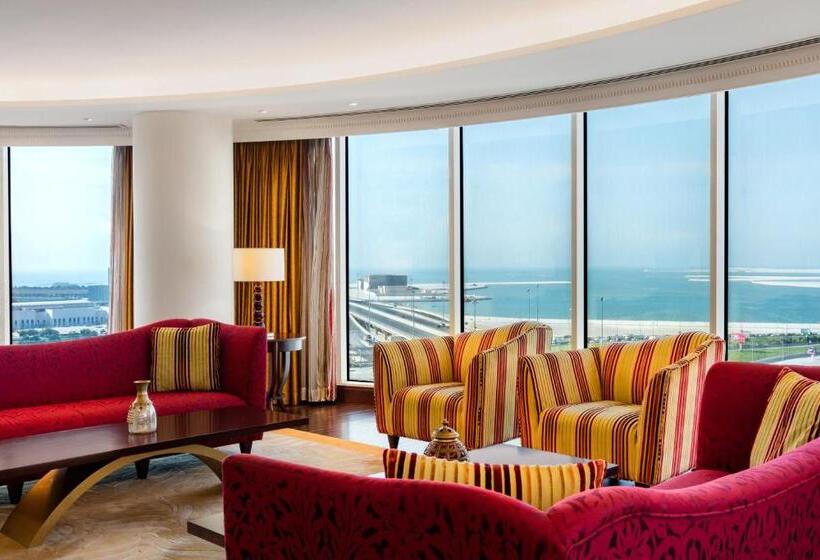 آپارتمان 3 خوابه, The Diplomat Radisson Blu Residence