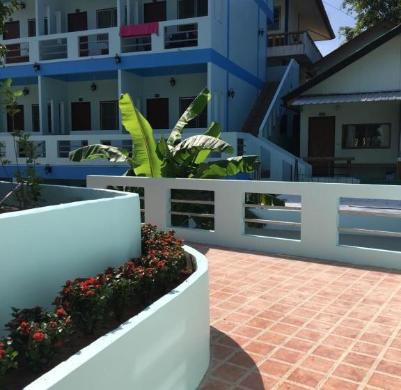 اتاق استاندارد سه نفره, Ocean View Resort