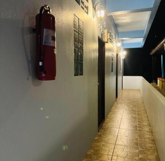 اتاق اکونومی, Ocean View Resort