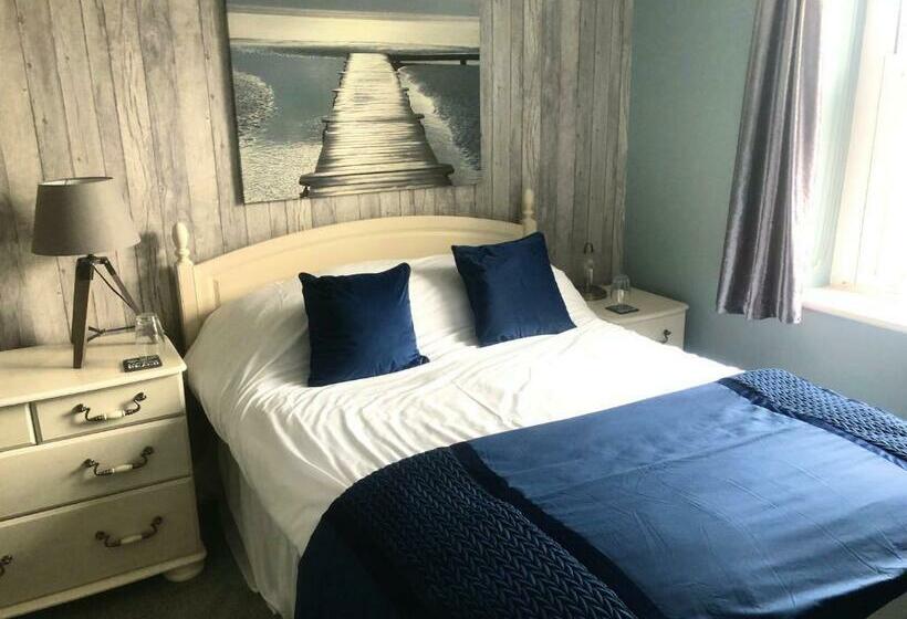 标准间, Mulberry House