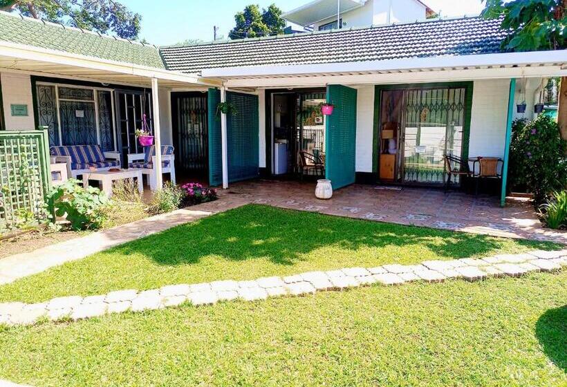 プールの見えるデラックスルーム, Queensburgh B&b Or Self Catering