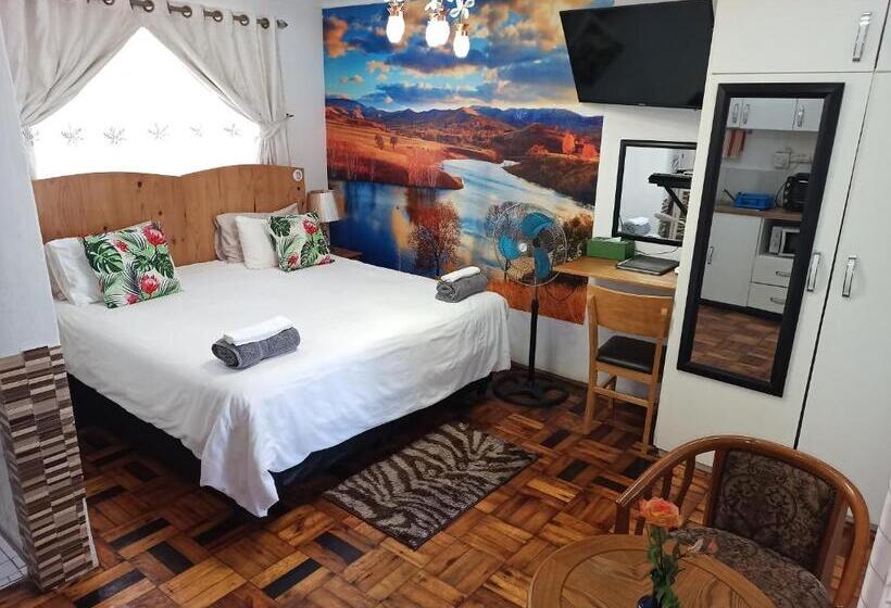 Номер Deluxe Вид на Бассейн, Queensburgh B&b Or Self Catering