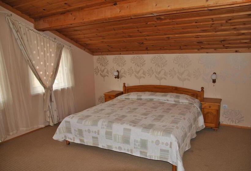 Люкс, Family Hotel Shoky