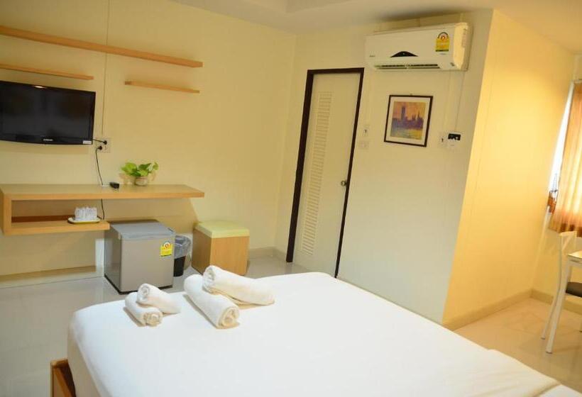 스탠다드 룸, Baan Sanpoom