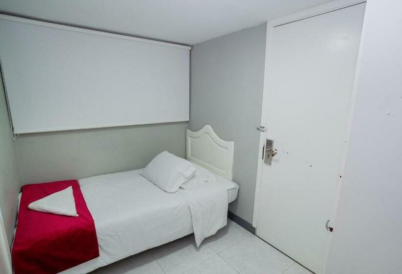 اتاق استاندارد یک نفره, Apartasuites & Hotel Bogota Teusaquillo