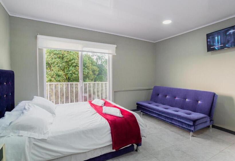 إستديو قياسى مزود بشرفة, Apartasuites & Hotel Bogota Teusaquillo