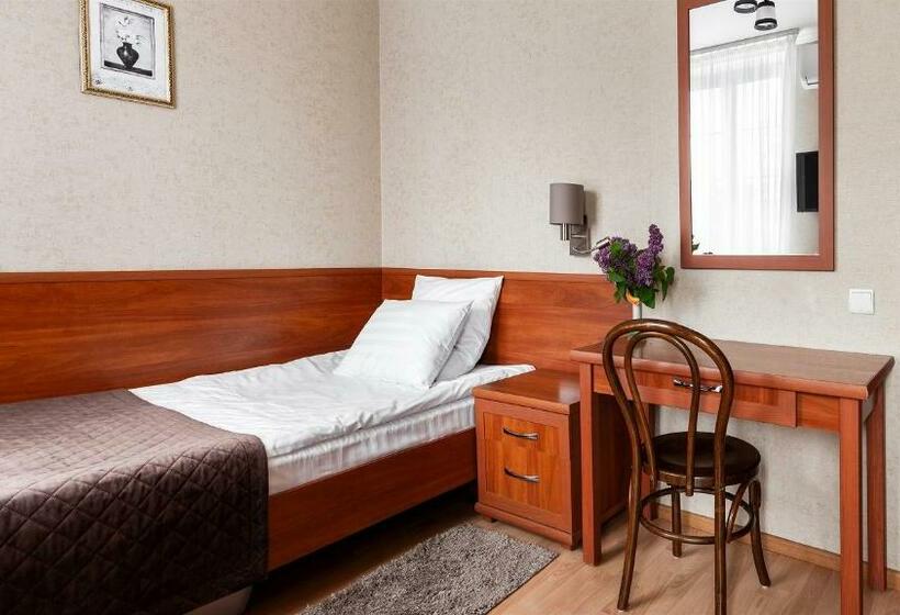 اتاق استاندارد یک نفره, Villa Marta