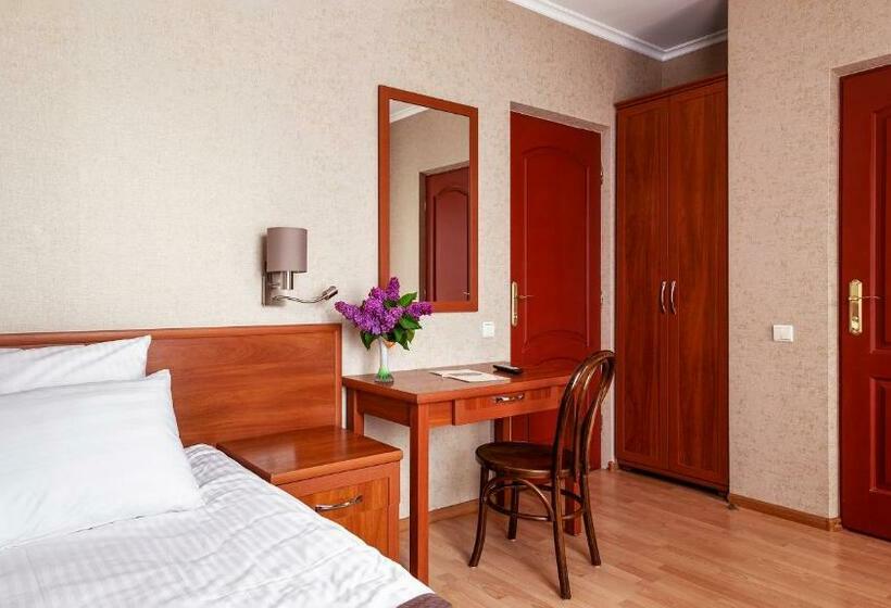 اتاق استاندارد یک نفره, Villa Marta