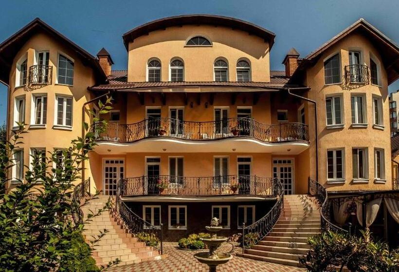 Люкс Комфорт, Villa Marta