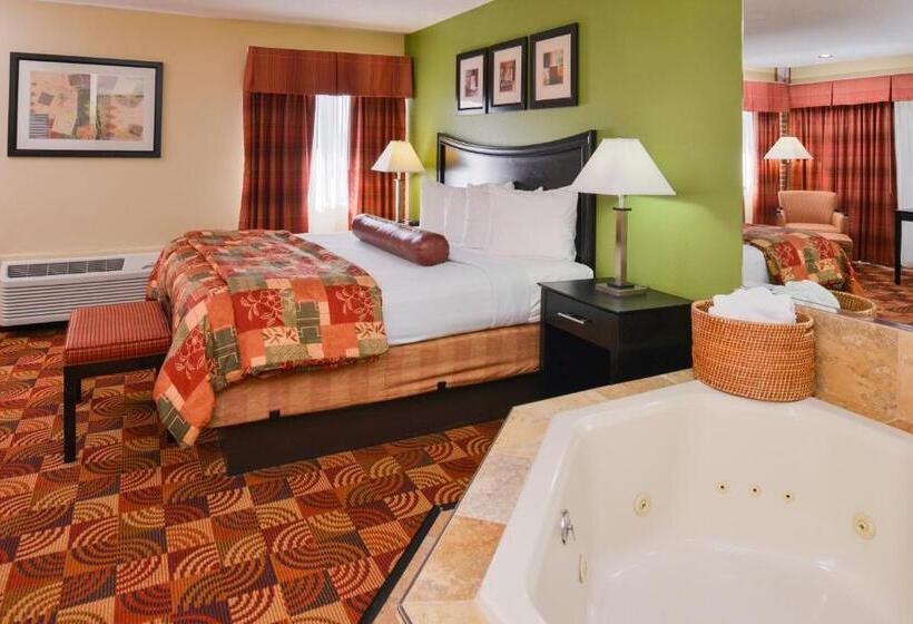 Люкс с Балконом, Best Western Canal Winchester Inn  Columbus South East