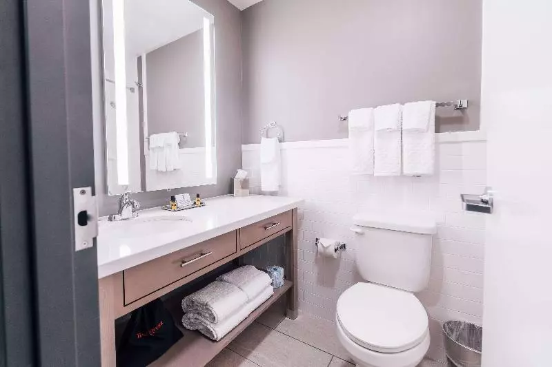 اتاق استاندارد, Best Western Plus Executive Residency Waterloo & Cedar Falls