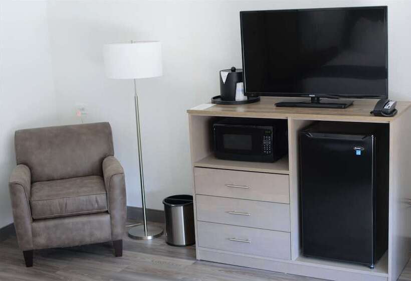 带2个双人床的标准工作室, Best Western Plus Executive Residency Waterloo & Cedar Falls
