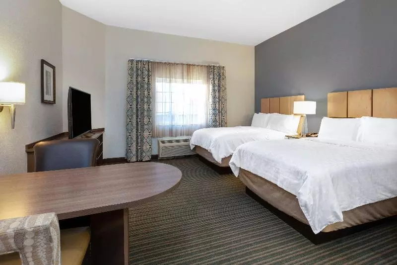 スタンダードスタジオ, Candlewood Suites West Springfield, An Ihg