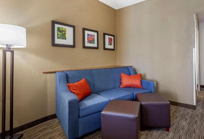 جناح, Comfort Suites