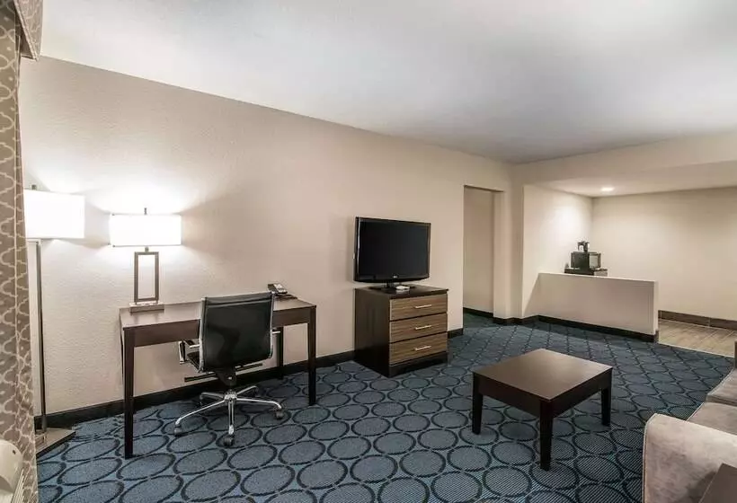 سوییت, Elevate Hotel At Sierra Blanca Ruidoso, Ascend Hotel Collection