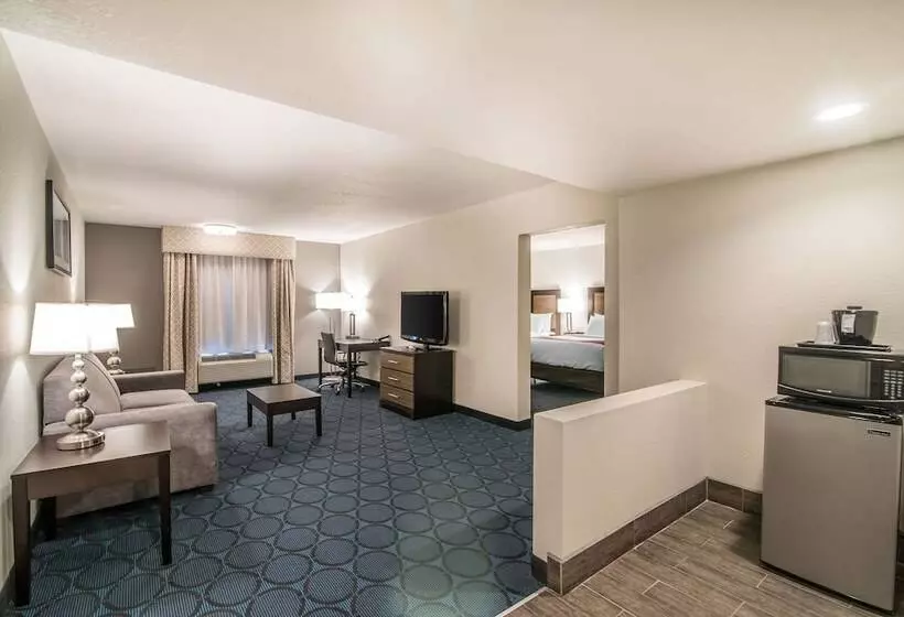 سوییت, Elevate Hotel At Sierra Blanca Ruidoso, Ascend Hotel Collection
