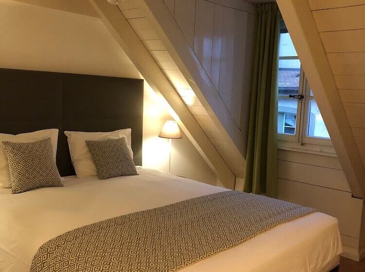 Номер Стандарт, L'hôtel By Hostellerie Du Château