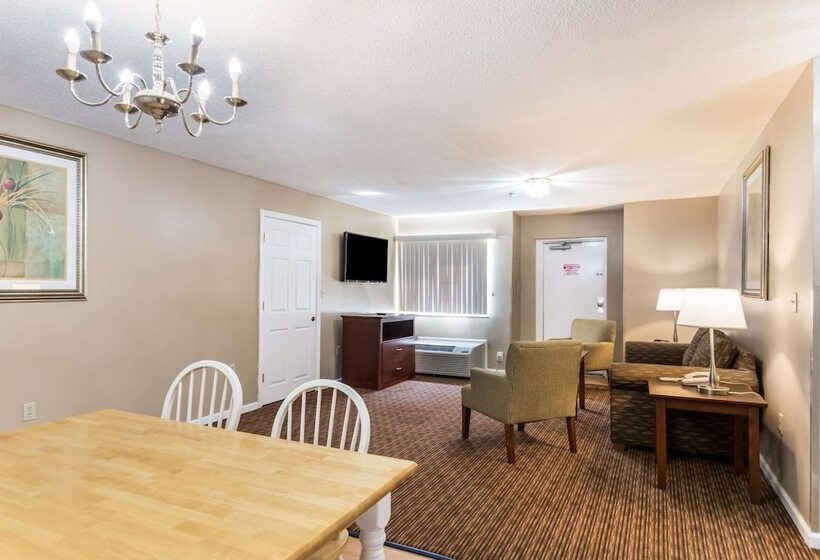 סוויטה מותאמת לאדם עם מוגבלויות, Quality Inn Chester South Richmond